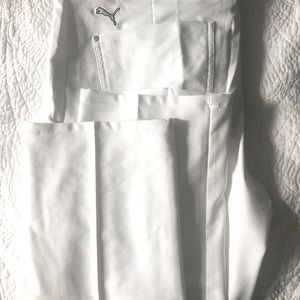 Mens Puma white golf slacks. Stretch fit